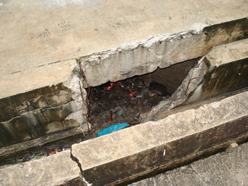 Poor Feng Shui- Empty Space below building 1